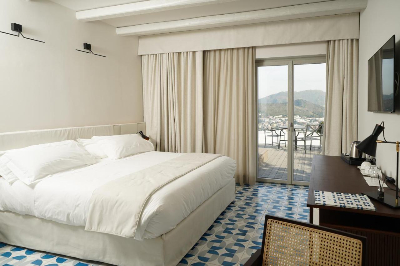 Dimora Dei Lari Hotel Bacoli Kültér fotó